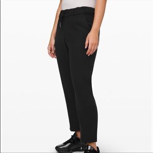 Lululemon On the Fly 7/8 Size 6